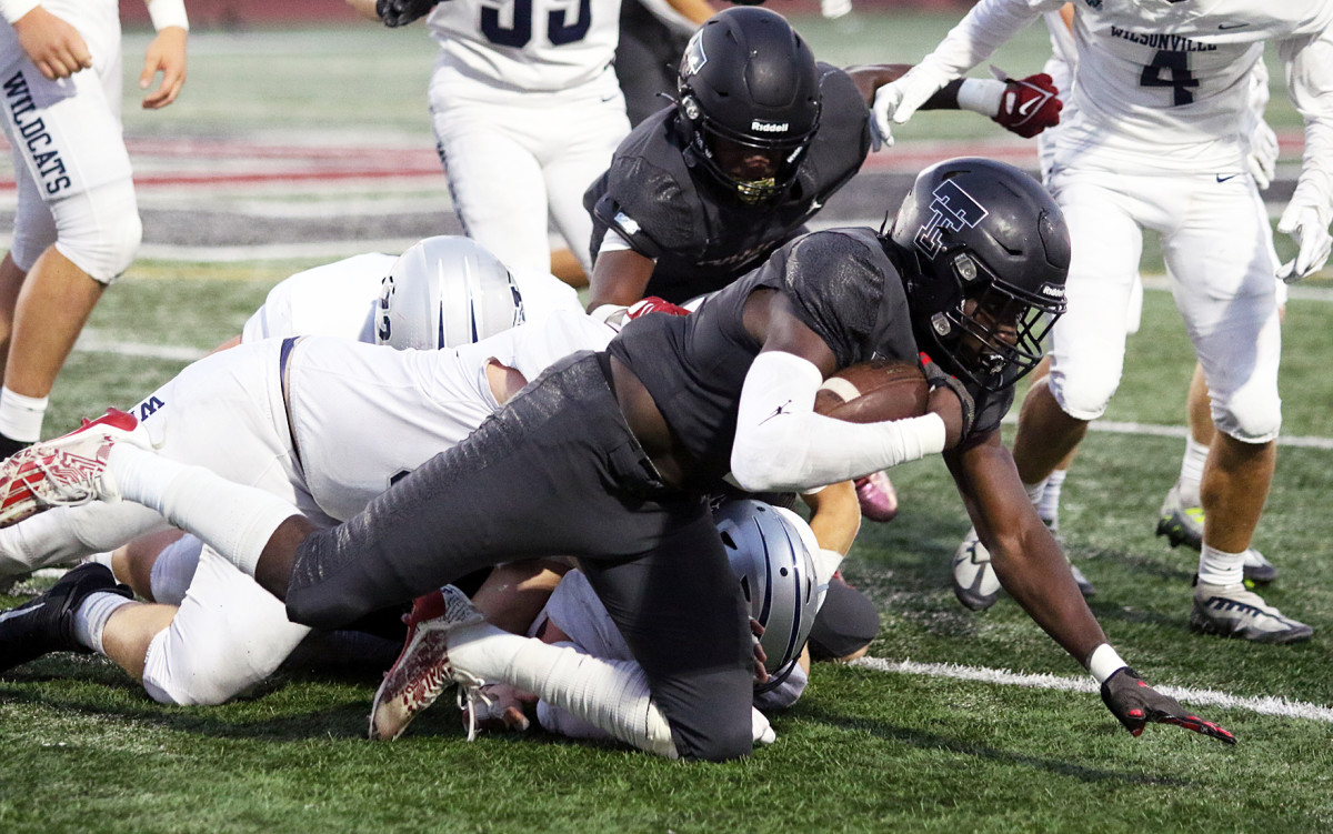 a Tualatin Wilsonville football Oregon September 15 2023 Dan Brood 35